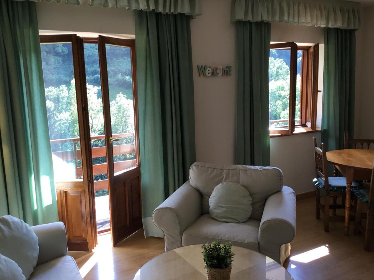 Apartamentos Y Habitaciones Sebrango Espinama Extérieur photo